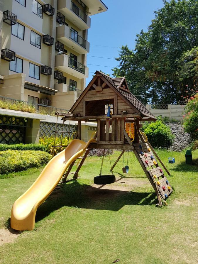 Heart Of The City Studio With Balcony Davao City Eksteriør billede